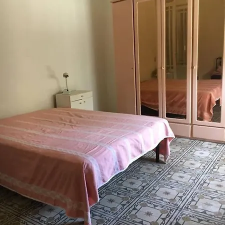 Apartment In Palazzo D'epoca Vicino Al Mare *